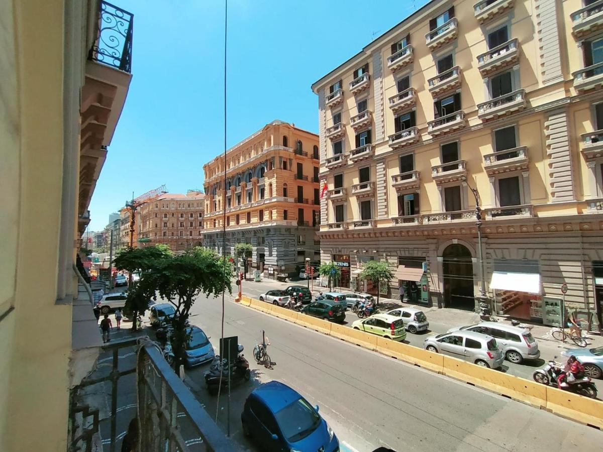 La Casa Di Halley Hotel Naples Exterior photo