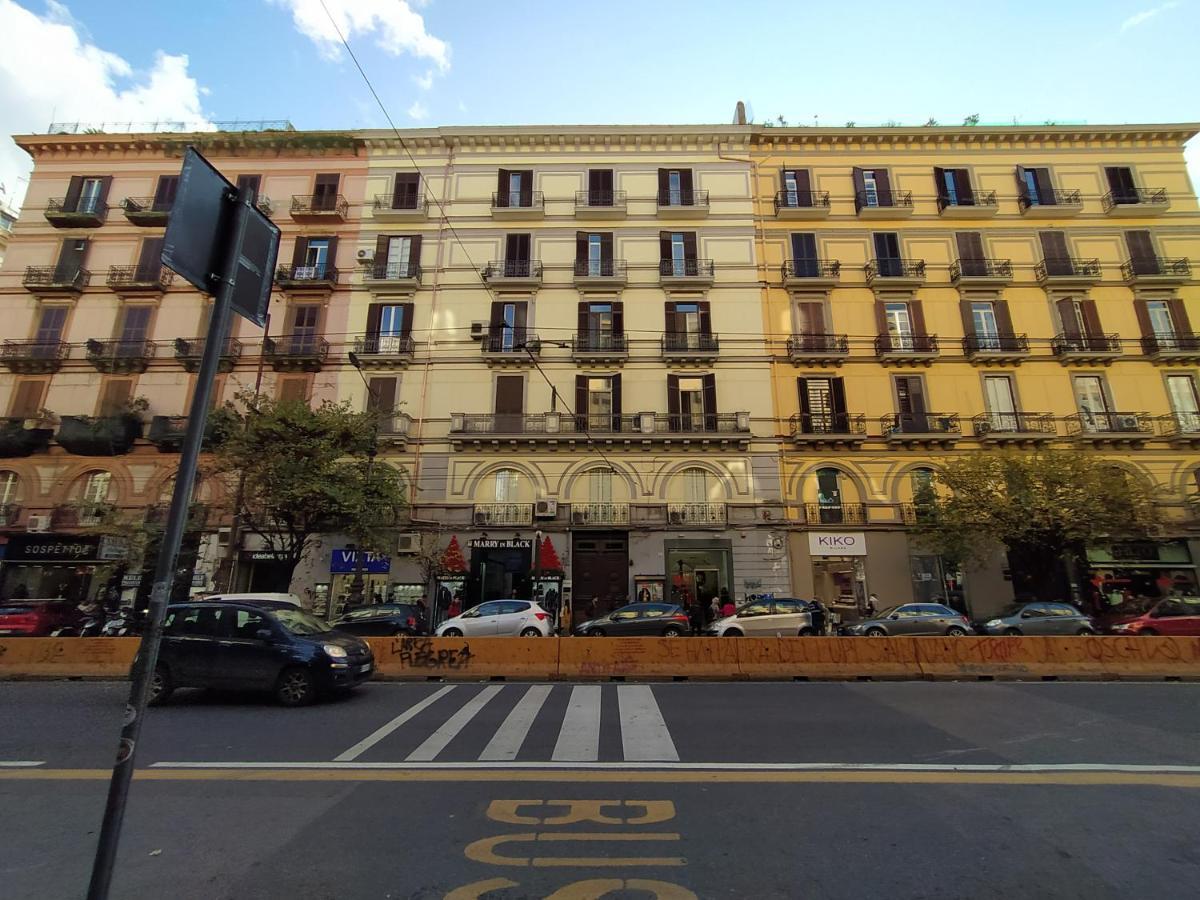 La Casa Di Halley Hotel Naples Exterior photo